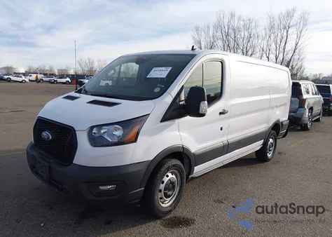 2022 Ford Transit-250 z USA, uszkodzony, nr VIN 1FTBR1Y82NKA56385